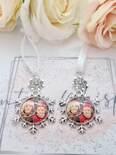 Load image into Gallery viewer, Personalised Christmas Photo Decoration Snowflake Bauble Single Sided Ornament with Photo and Names Charm Silver Snow Flake Keepsake Family