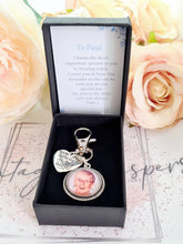 Load image into Gallery viewer, Buttonhole Clip Memorial Photo Charm