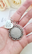 Load image into Gallery viewer, Mum Daughter Photo Key Ring or Bouquet Charm